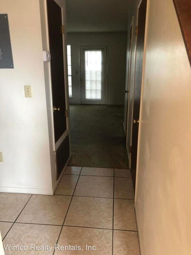 Building Photo - 2 br, 1 bath House - 123 Classic Ct.