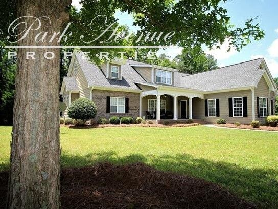 Primary Photo - 5907 Windy Knoll Ln