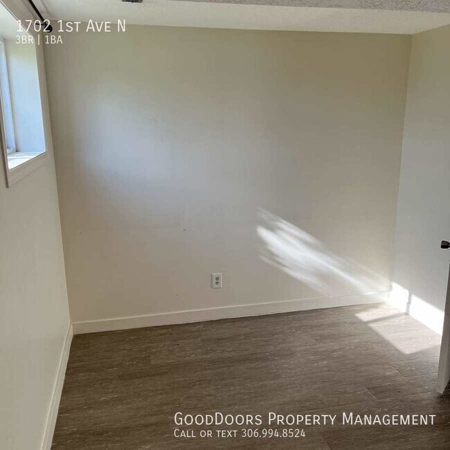 Photo du bâtiment - 1702 1st Ave N