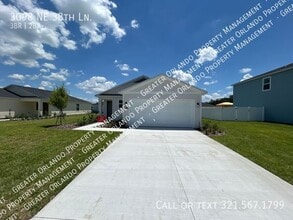 Building Photo - 3098 NE 38th Ln