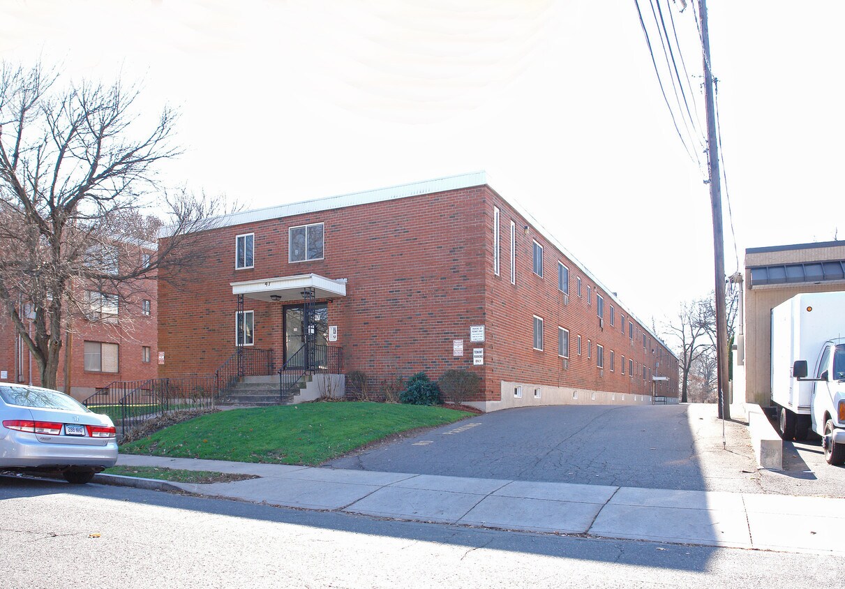 Primary Photo - 47 Prescott St