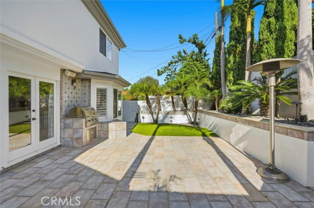 Building Photo - 1720 Elm Ave