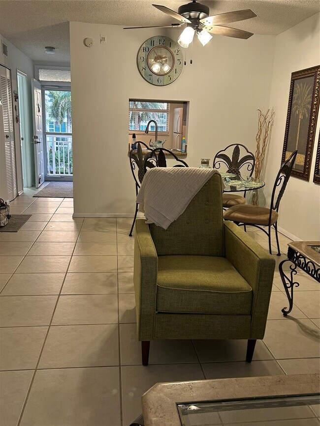 Foto del edificio - 1541 S Ocean Blvd