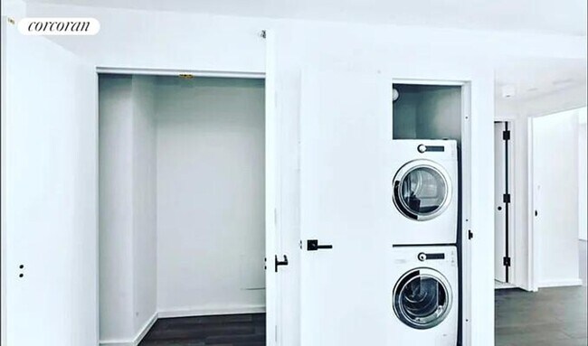 Foto del edificio - 385 1st Ave