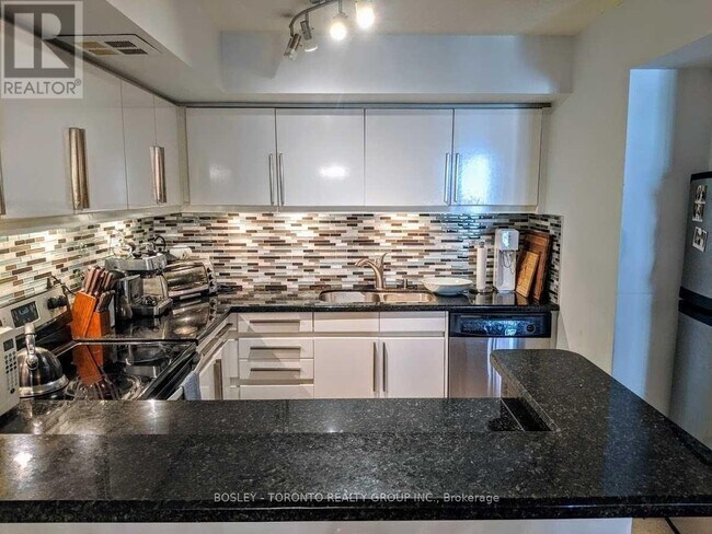 Photo du bâtiment - 25 The Esplanade