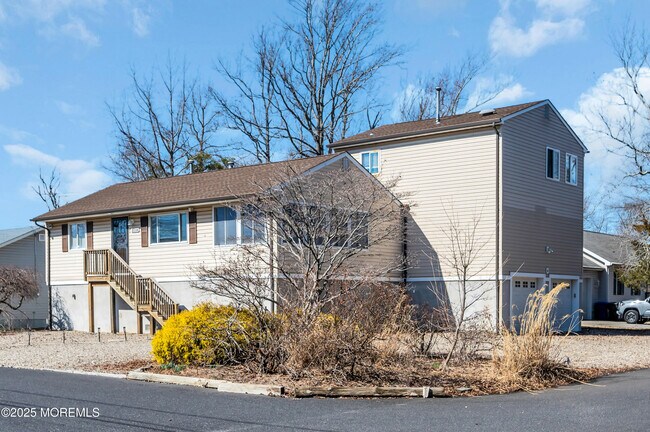 Building Photo - 3118 Glasgow Ave