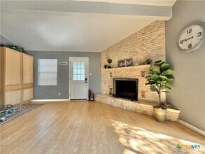 Building Photo - 571 Firefly Dr