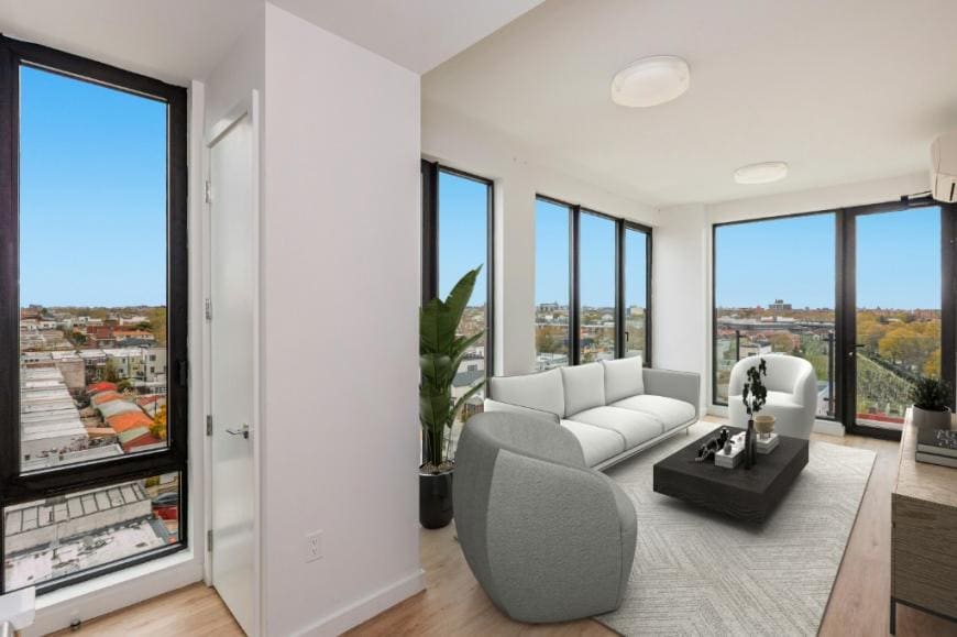 Foto principal - 2 bedroom in BROOKLYN NY 11204