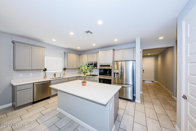 Foto del edificio - 8662 N Peccary Creek Trail
