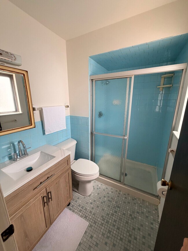 Foto del edificio - 5404 Quincy St