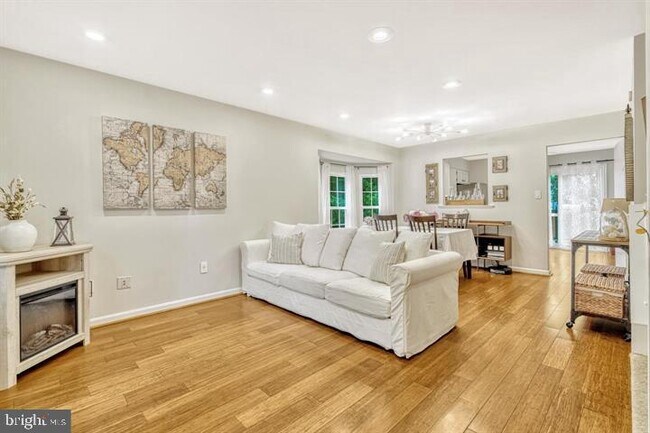 Foto del edificio - 13524 Covey Ln