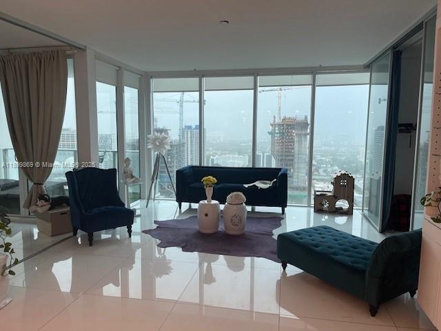 Foto del edificio - 1040 Biscayne Blvd