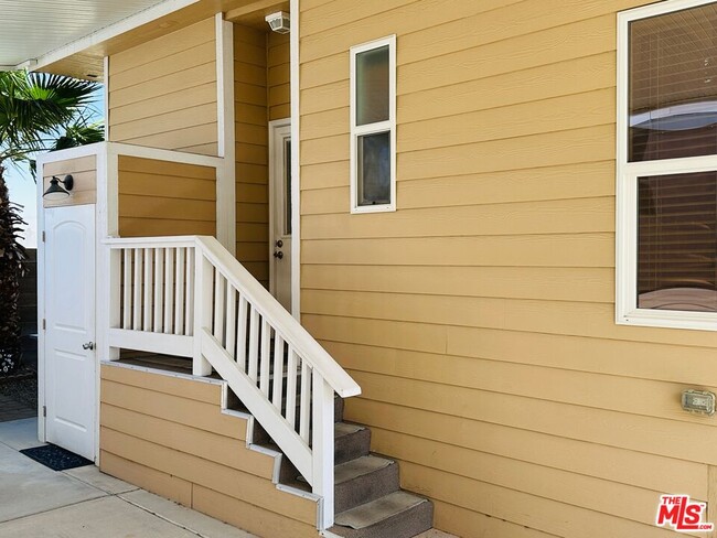 Building Photo - 69333 E Palm Canyon Dr