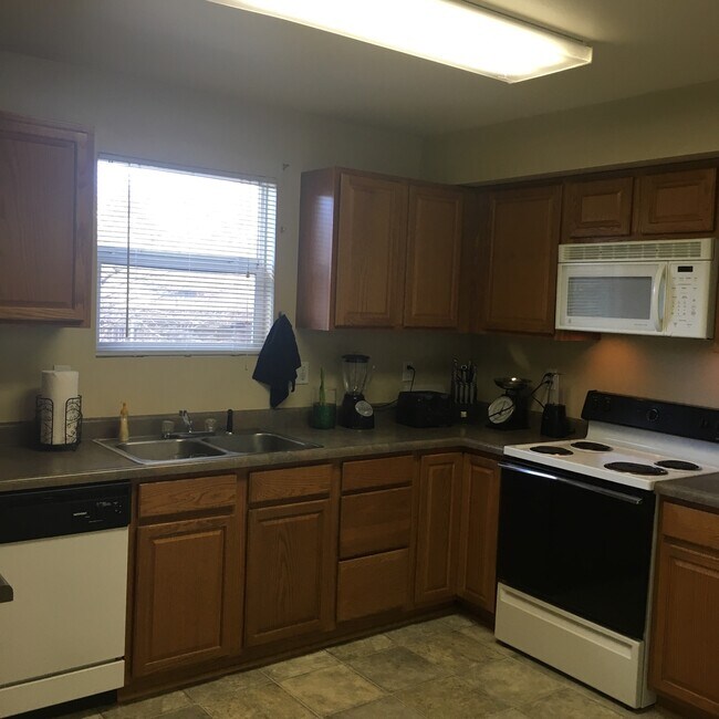 Kitchen - 3983 Aspen Leaf Point
