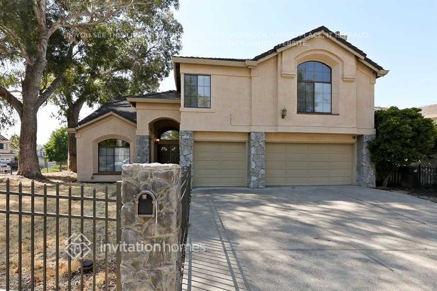 Primary Photo - 4488 Buckskin Dr
