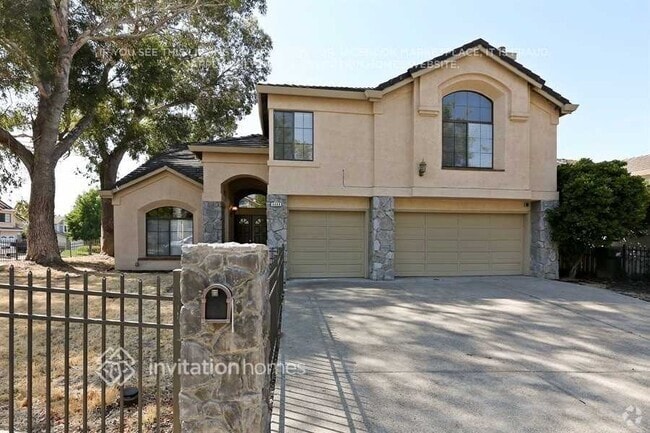 Building Photo - 4488 Buckskin Dr