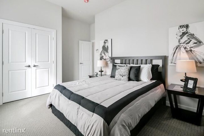 Foto del edificio - 3221 Spring Garden St