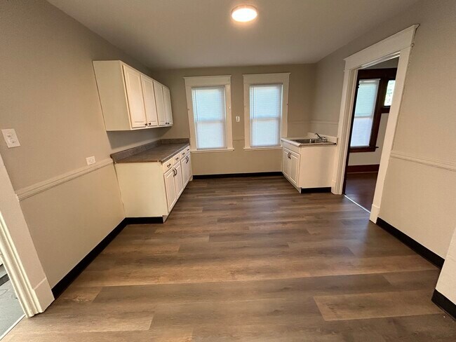 Foto del edificio - 624 E 24th St