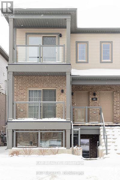 Building Photo - 205-205 W Oak Trl