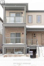 Building Photo - 205-205 W Oak Trl