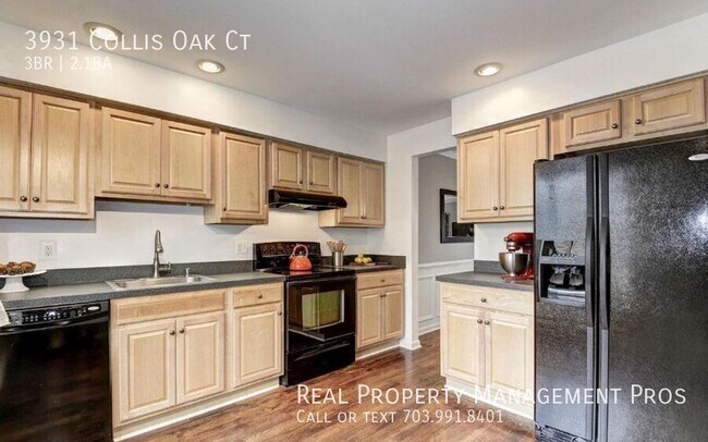 Foto del edificio - 3931 Collis Oak Ct