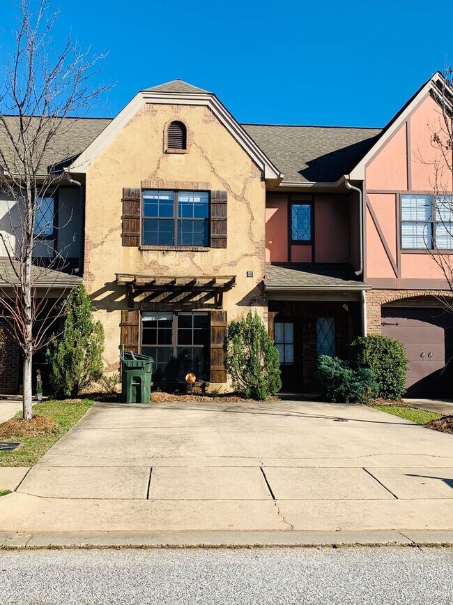 Foto del edificio - 2005 Stephanie Ct