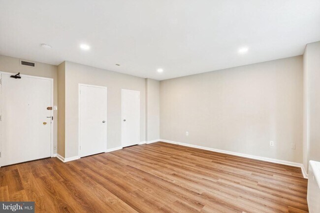 Foto del edificio - 135 S 19th St