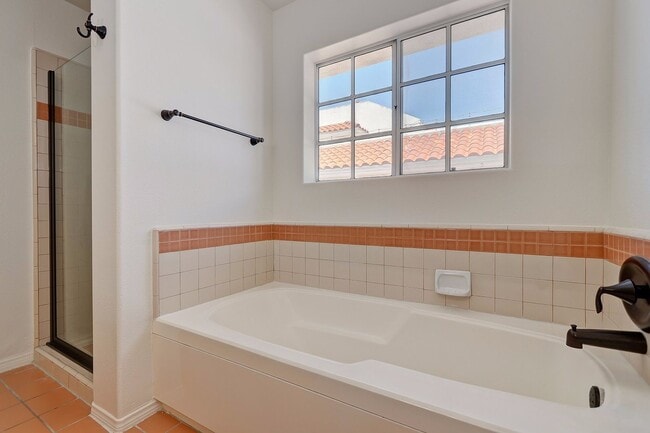 Building Photo - This walking score rocks!