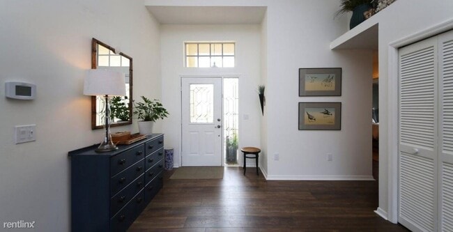 Building Photo - 5312 Cottonwood Tree Cir