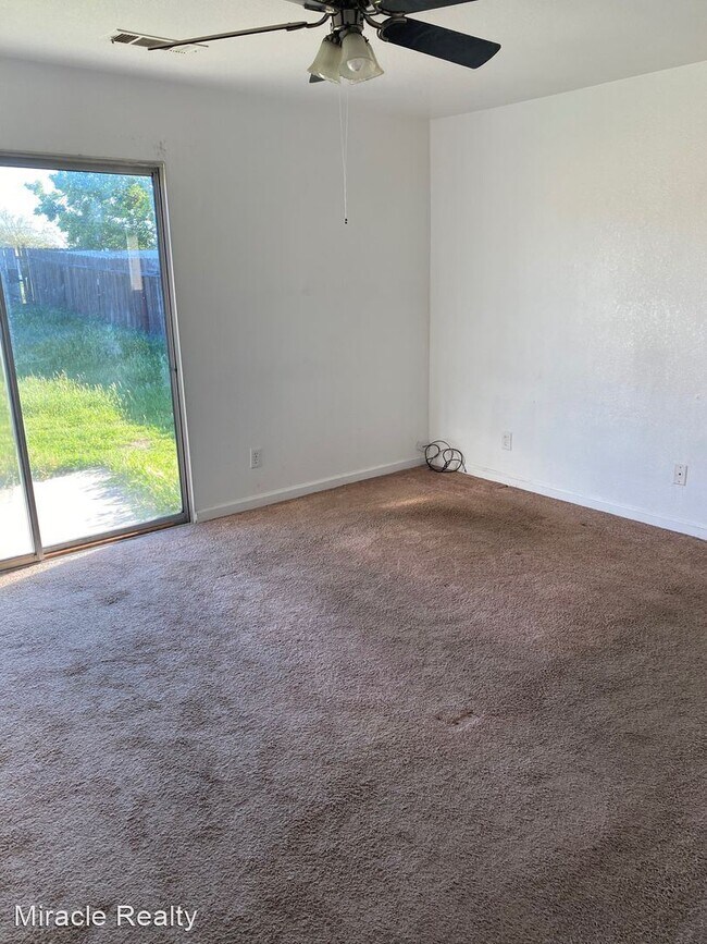 Building Photo - 3 br, 2 bath House - 1312 Sherwood