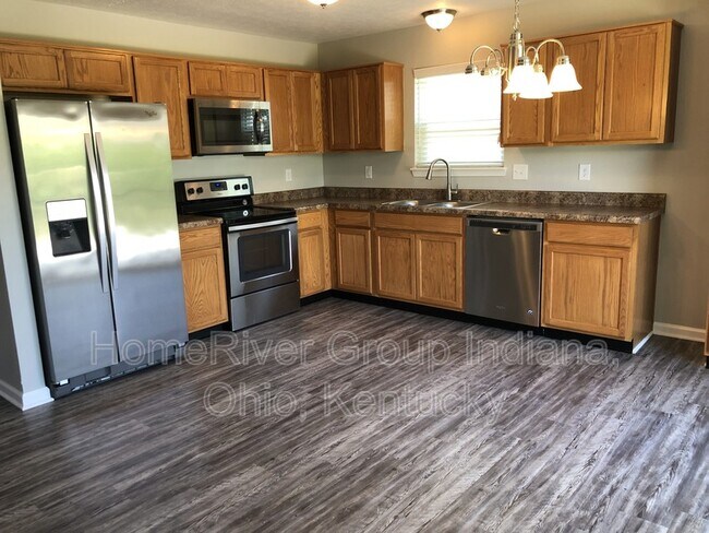 Foto del edificio - 6520 Emerald Crossing Way