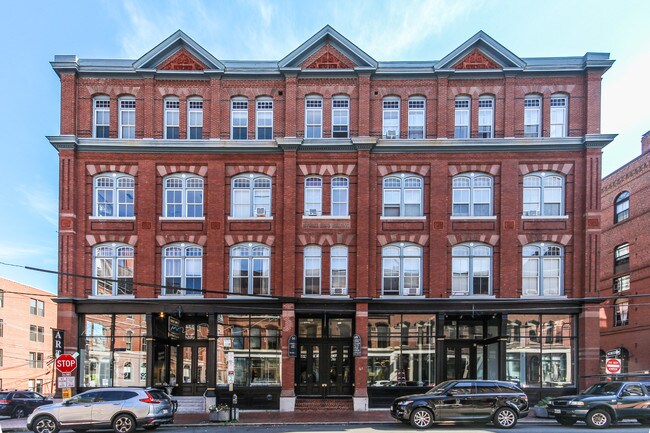 150 Middle St Unit 4e Portland Me 04101 Apartment For Rent In Primary Photo 150 Middle St