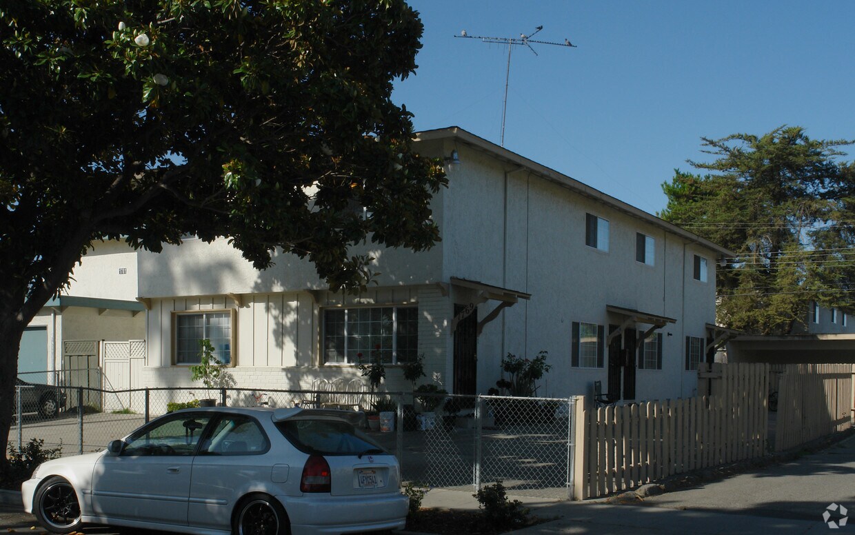 Foto del edificio - 1769 Rock Spring Drive