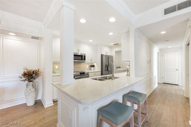 Foto del edificio - 797 Willowbrook Dr