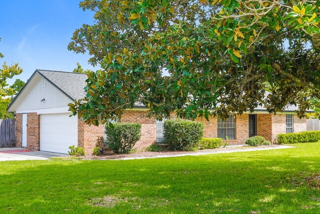 Foto del edificio - 2647 Beaumont Ct