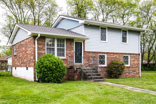 Building Photo - 133 Cline Ave