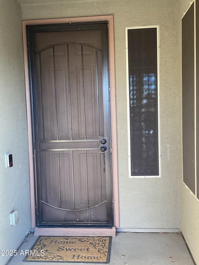 Foto del edificio - 18616 W Illini St