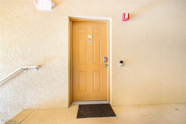 Foto del edificio - 9055 Colby Dr