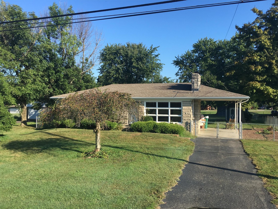 Primary Photo - 5515 Mt Washington Rd