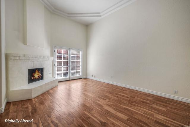 Building Photo - 2569 Navarra Dr
