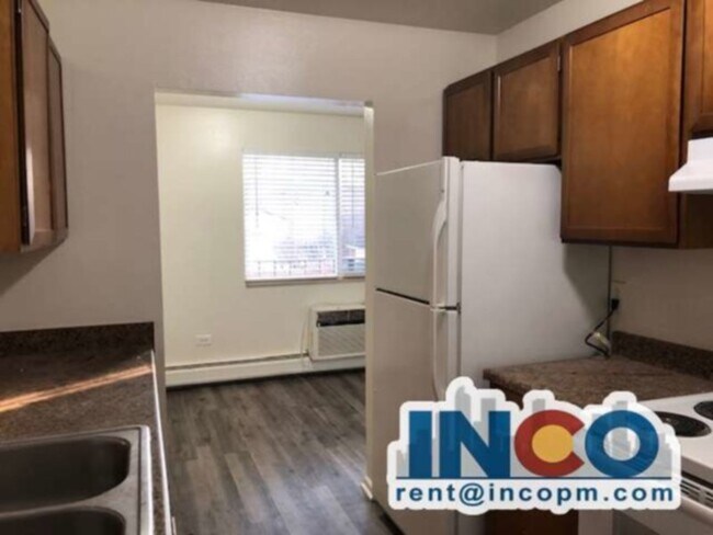 Foto del edificio - Comfortable 2bd 1 bath Condo near Sloan's ...