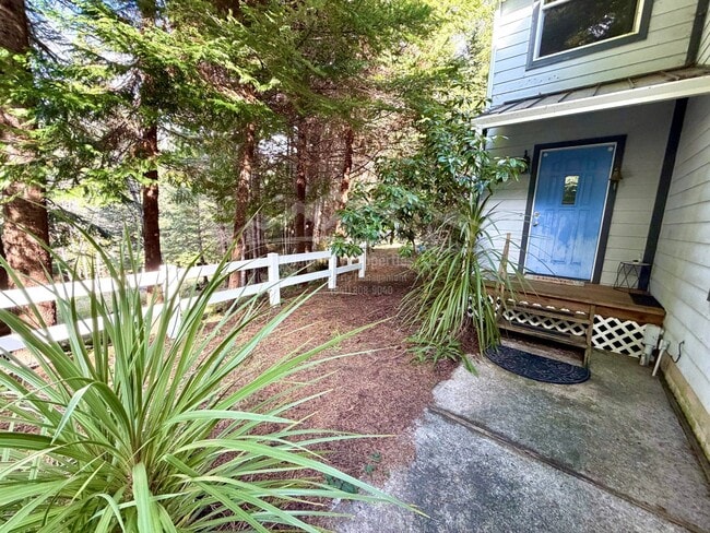 Foto del edificio - 70051 Stage Rd