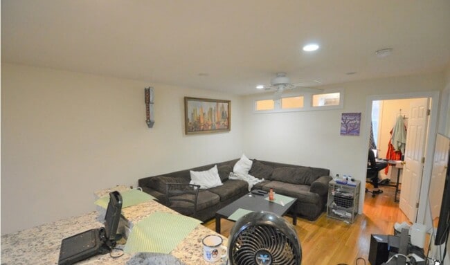 Foto del edificio - 60 Egmont St