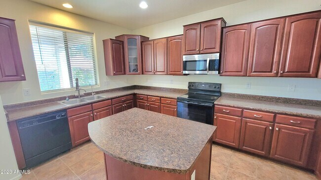 Foto del edificio - 17926 W Mission Ln