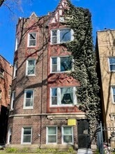 Building Photo - 2042 W Farragut Ave