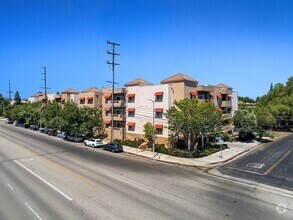Building Photo - 9610 Zelzah Ave