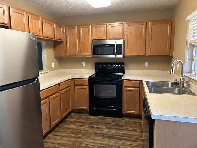 Photo - 12906 Trade Port Pl Townhome