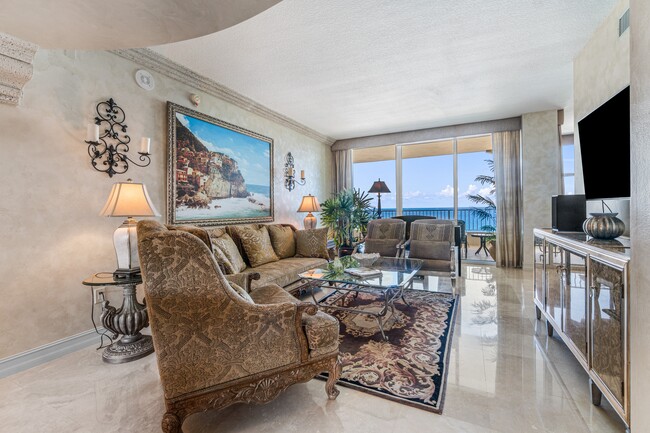 Foto del edificio - 3700 S Ocean Blvd