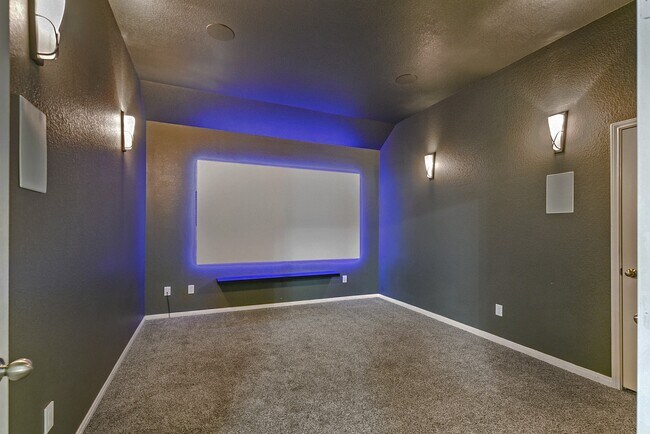 Foto del edificio - 3414 Boquillas Ct