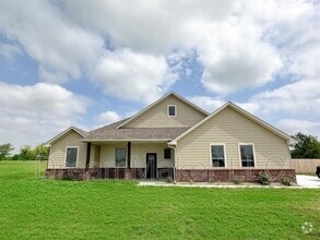 Building Photo - 917 Apple Blossom Way